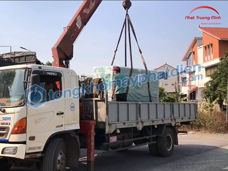 Vận chuyển máy phát điện Cummins 60kVA cho khách hàng tại Quảng Nam