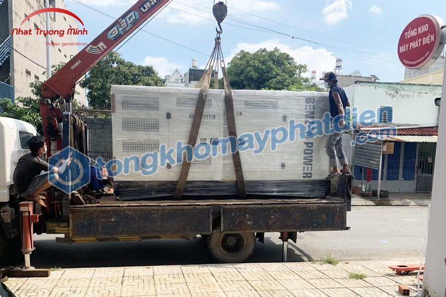Vận chuyển máy phát điện Kofo 250kVA từ kho tại Hồ Chí Minh