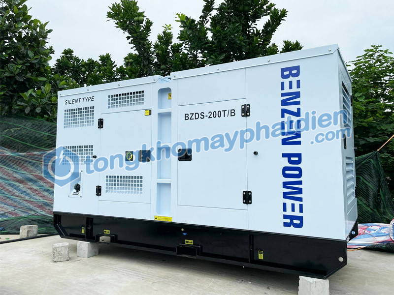 Máy phát điện công nghiệp Benzen Power nhập khẩu chính hãng.